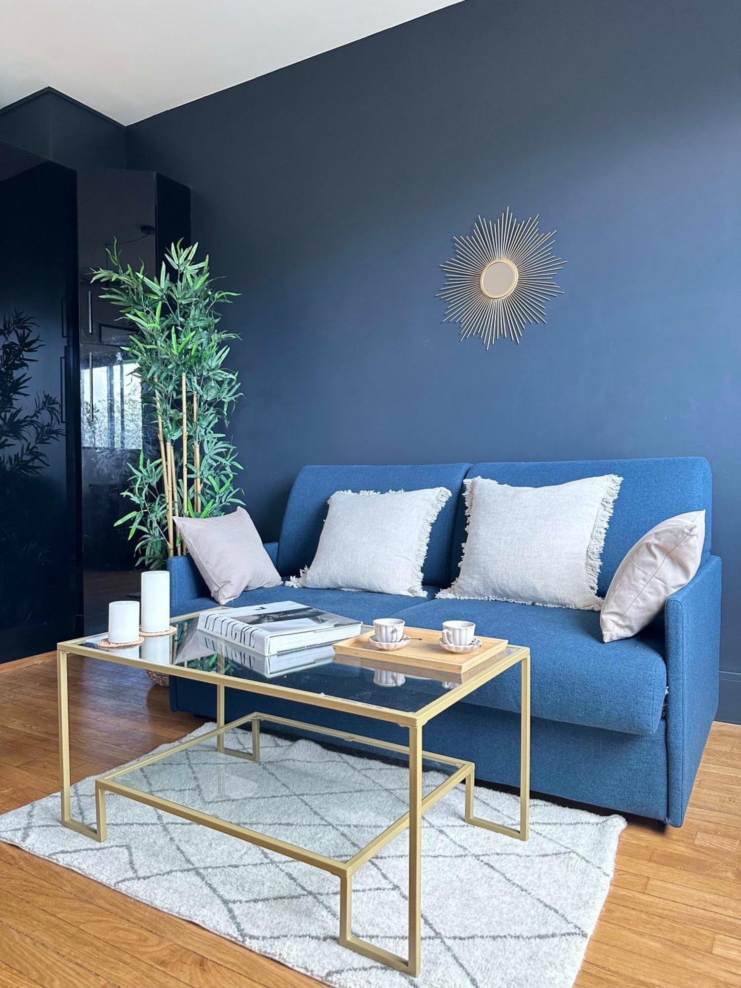 Stylish Apartment With A Balcony In Paris Eksteriør bilde